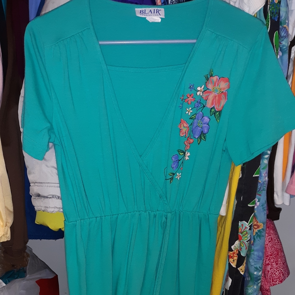 Super cute flower dress
